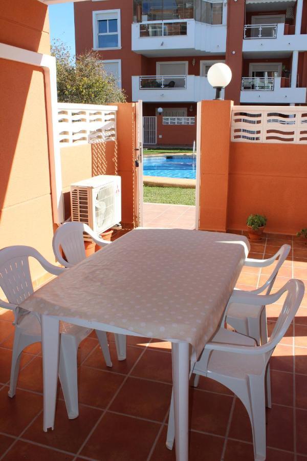 Apto. Con Gran Terraza Y Acceso Directo A Piscina. Denia Exterior photo